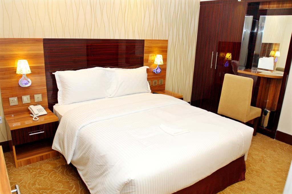 Fal Hotel L.L.C Dubai Rom bilde